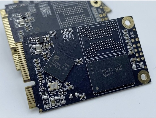 Доступные внутренние жесткие диски SSD емкостью 256 ГБ с интерфейсом SATA III и скоростью передачи данных до 10 Гбит / с