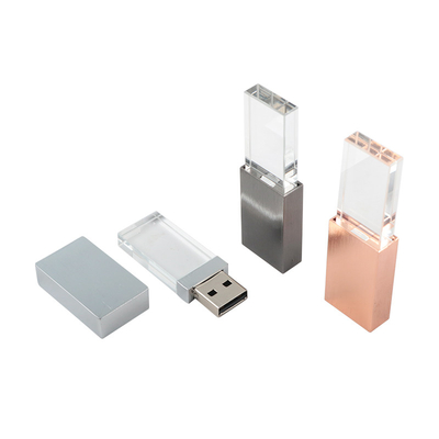 Кристальный USB внутри с светодиодным светом при работе светодиодный свет блестящий