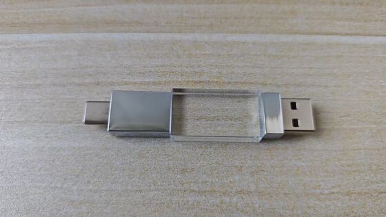 Crystal Usb 3.0 USB A с типом C Оба порта очень быстро читаются Кристальная часть может гравировать логотип Металлическая часть может лазерный логотип внутри имеют два флэш-чипа