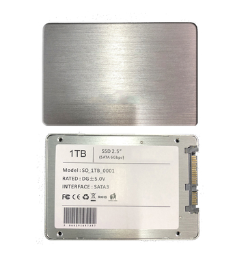Компьютер массового объема 2,5 "Внутренний SSD 120 ГБ 128 ГБ Скорость последовательной записи до 530 МБ / с