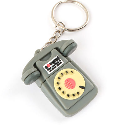 Сделайте художественные произведения бесплатными и быстрыми персонализированными USB-накопителями с предварительной загрузкой данных