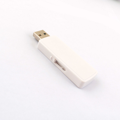 Переработанная черно-белая пластиковая USB-память