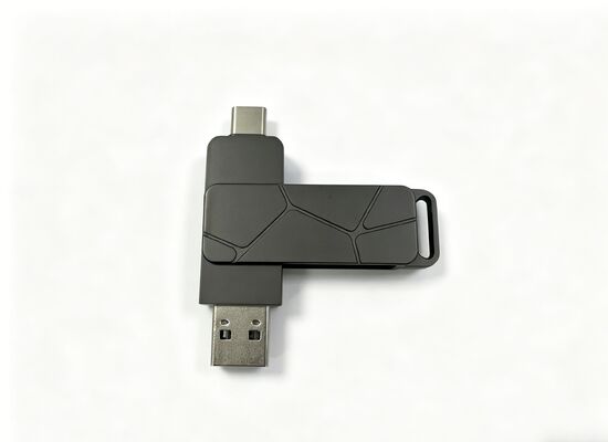 Пистолет с лазерным логотипом на черном корпусе типа C USB можно поставить брелок или ремешок и брелок для ключей