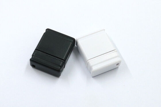Материал флэш-накопителя MINI USB - пластиковый флэш-накопитель USB с быстрым чтением USB 2.0 и передачей данных.
