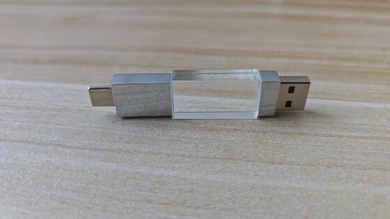 Crystal Usb 3.0 USB A с типом C Оба порта очень быстро читаются Кристальная часть может гравировать логотип Металлическая часть может лазерный логотип внутри имеют два флэш-чипа